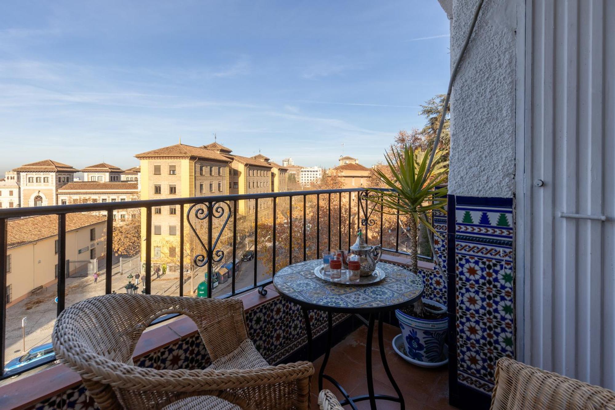 Piso Arco De Elvira Plaza Del Triunfo Lägenhet Granada Exteriör bild