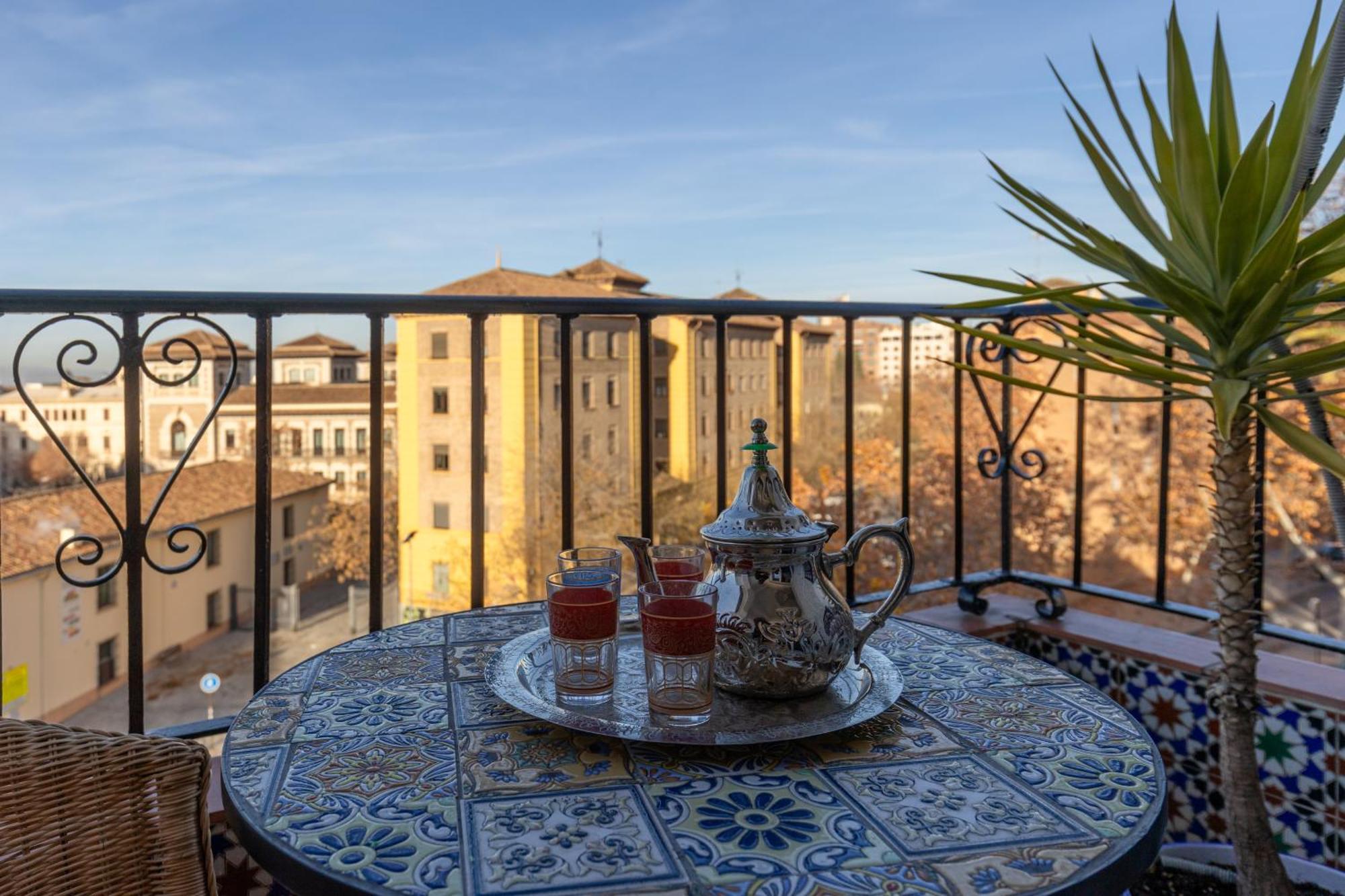 Piso Arco De Elvira Plaza Del Triunfo Lägenhet Granada Exteriör bild